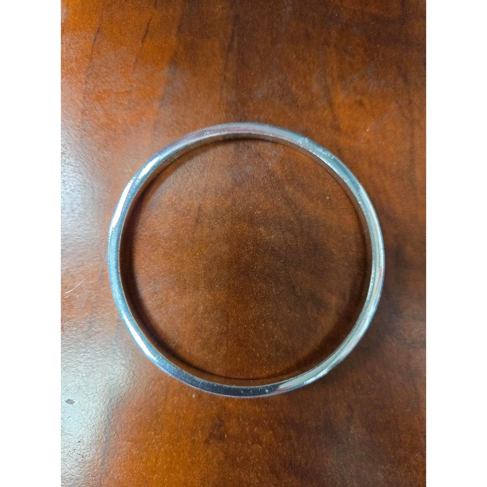 Ralph Lauren RL Silver Tone Wavy Bangle Bracelet Set of 3 Designer Stackable